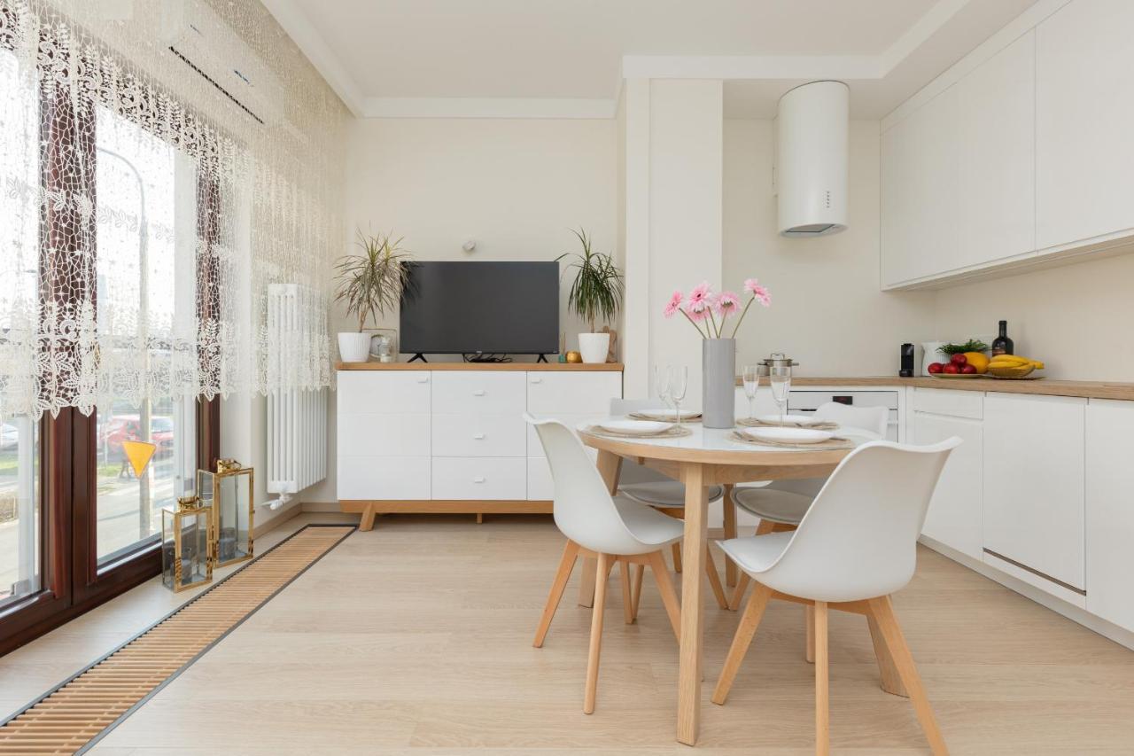 Warsaw Apartment Woronicza Home Office By Noclegi Renters Dış mekan fotoğraf